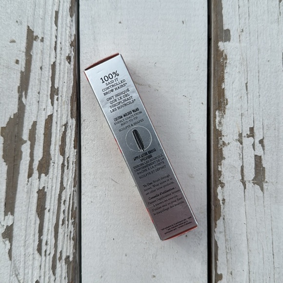 Beauty Bundle of Three Items Brand New in Boxes - Picture 5 of 7